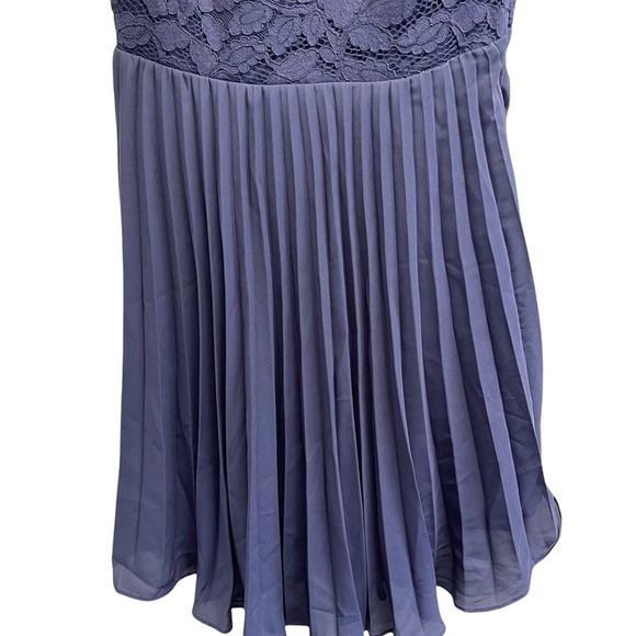H&M Dark Navy Blue Floral Pleated Lace Dress Size 2 - Picture 8 of 12